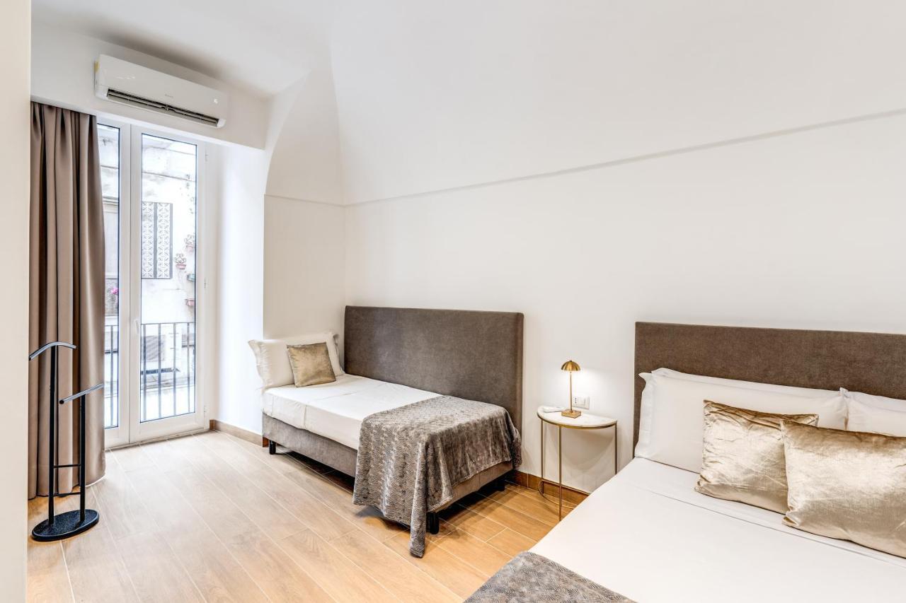 Domus Partenopea Neapel Exteriör bild